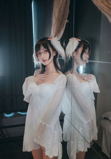动漫裙子里面的野怪_超清电影免费在线